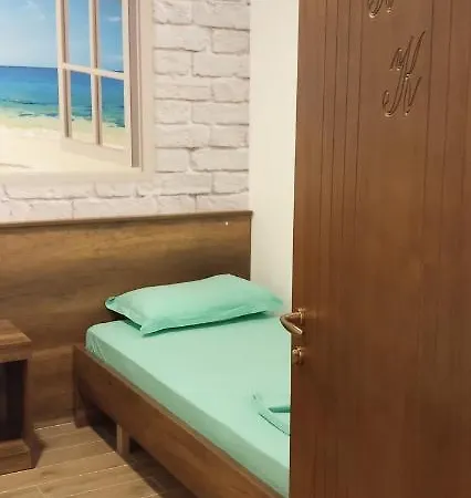 Kleart Hotel 3*